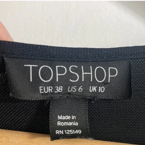 Topshop Black Sleeveless V Neck Crisscross Flowy Top Women Size 6 - Picture 3 of 9